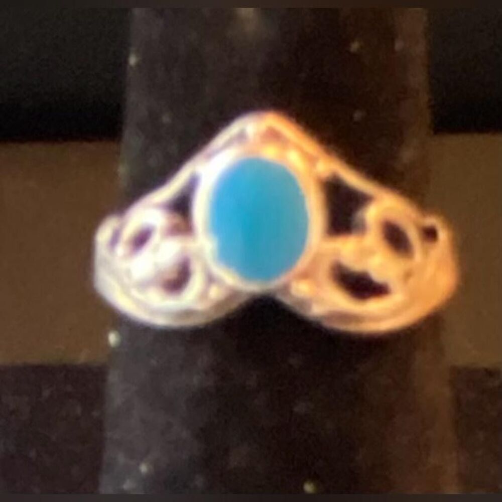 Silver 825 Blue Cabochon Band Ring Filigree V Shape Womens Size 4.5